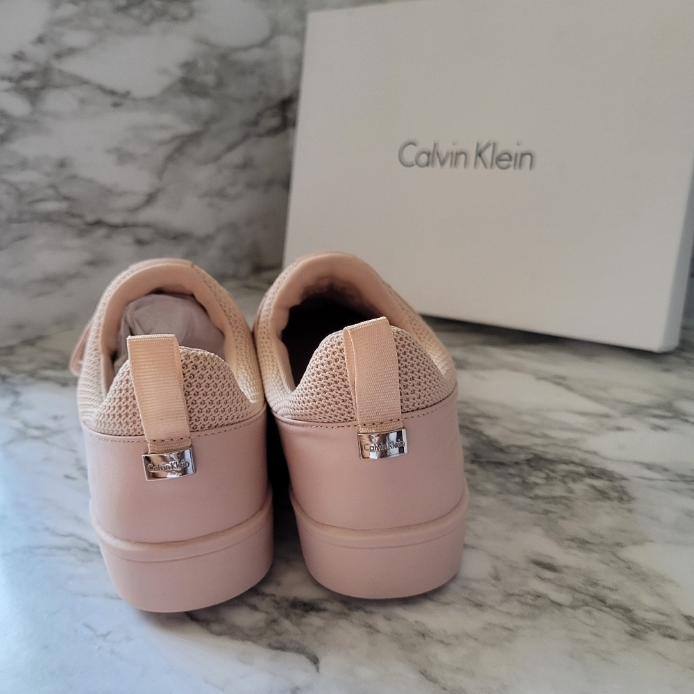 Calvin Klein Velcro Sneakers 6 Nude Pink - Picture 4 of 5